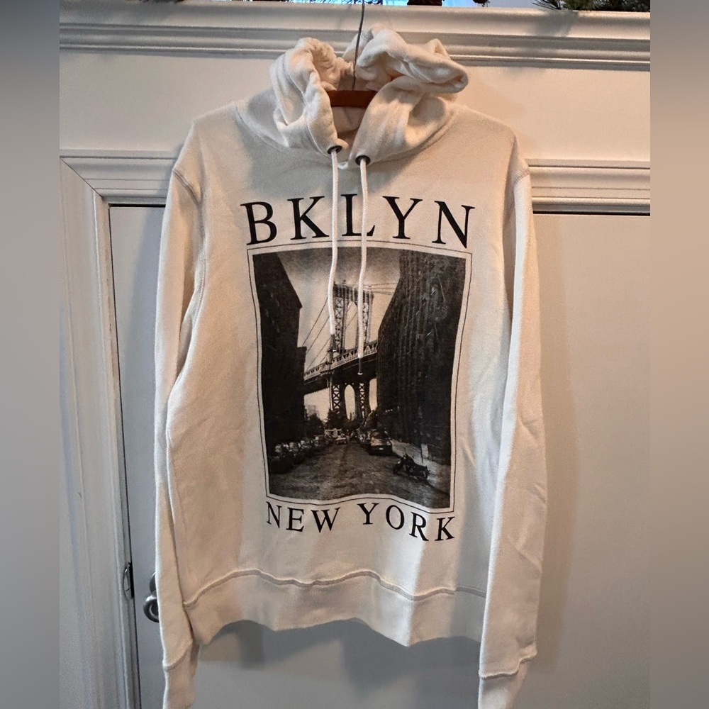 Brooklyn Calling NYC Hoodie Brooklyn Bridge Graphic LG